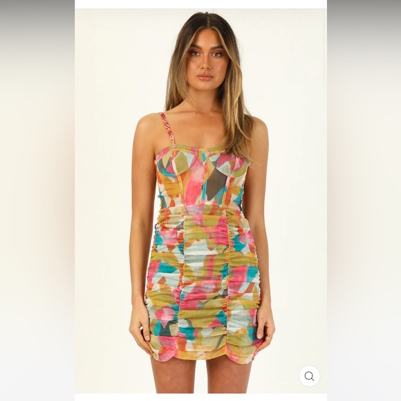 Dress - Picture 3 of 3